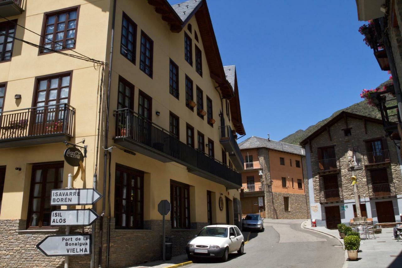 Cau D Aneu Duplex En El Centro D Esterri D Aneu Esterri D'Aneu Luaran gambar